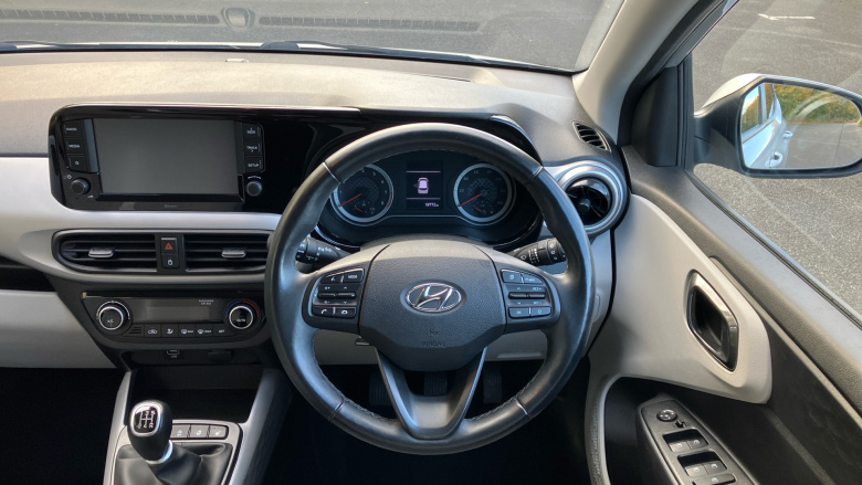 Hyundai i10 1.0 MPi Premium 5dr Petrol Hatchback